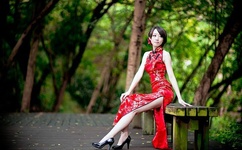 JEALOUSVUE日本人护士